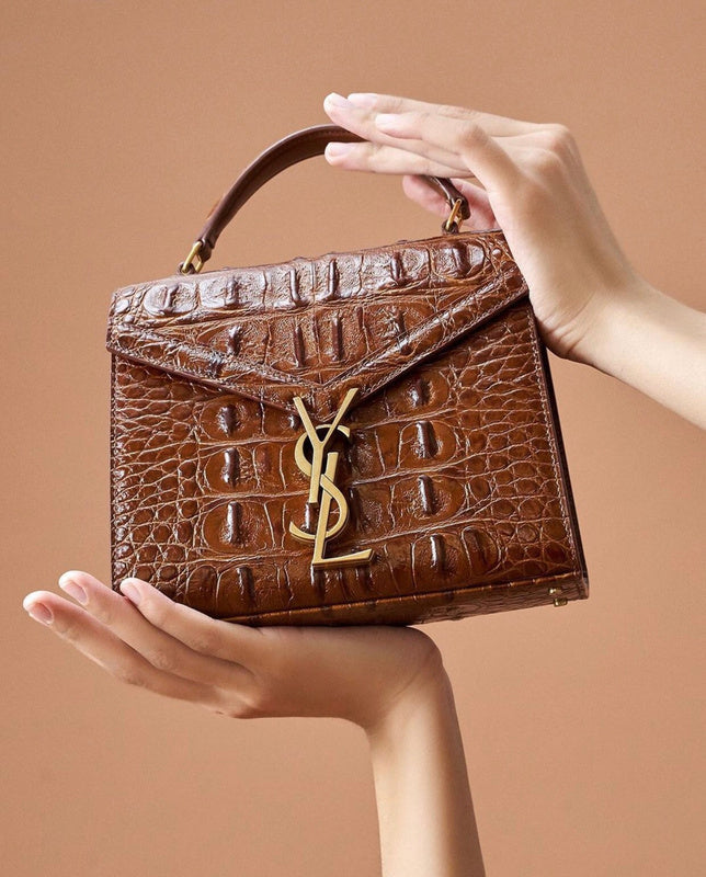 Amelia - YSL Bag - 3747