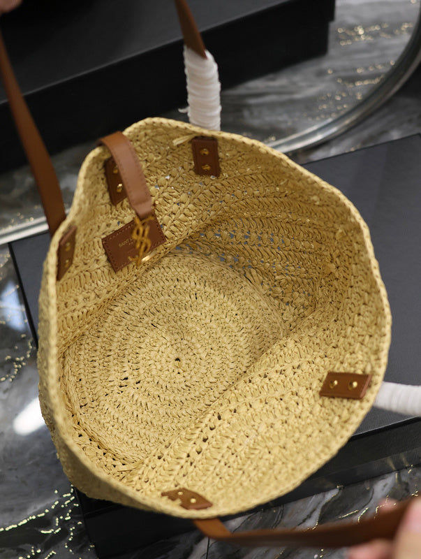 Amelia - YSL Bag - 1822