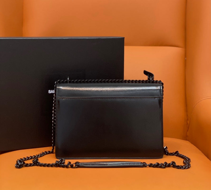 Amelia - YSL Bag - 2027