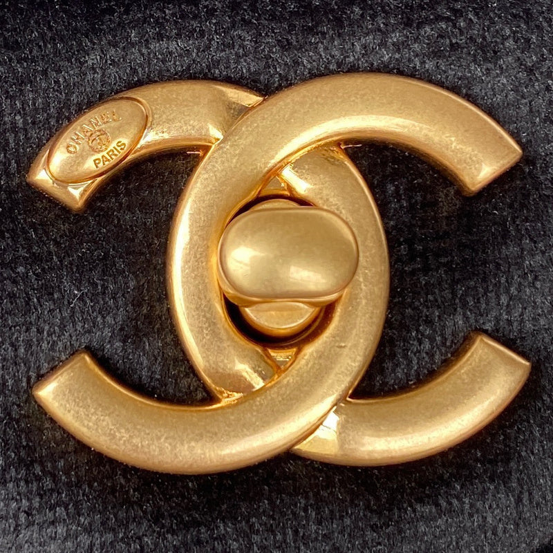Wellow Bags - Chanel - Bags  - 971