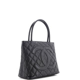 Medallion Tote Quilted Caviar