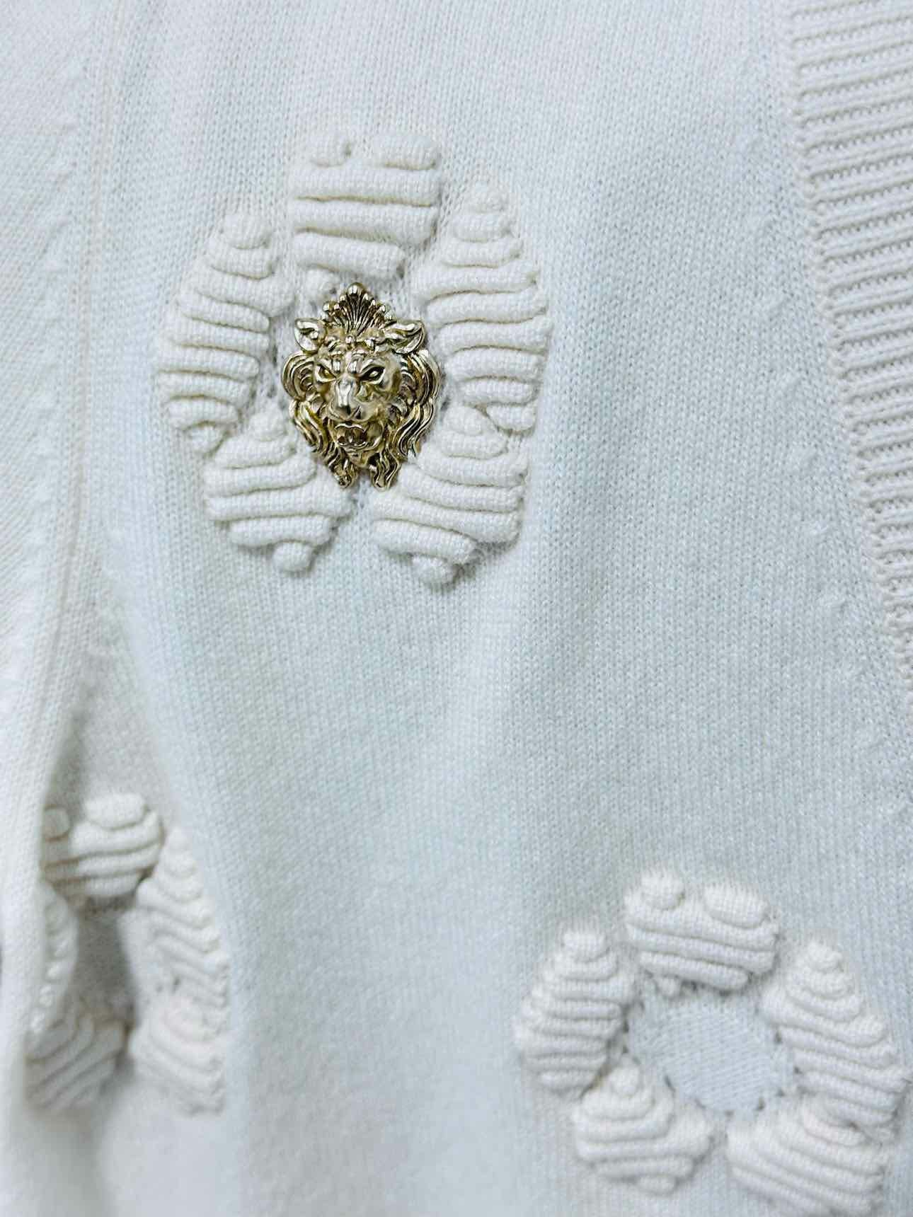 CHANEL Lion Embellieshed Cream Size US 6 Sweater