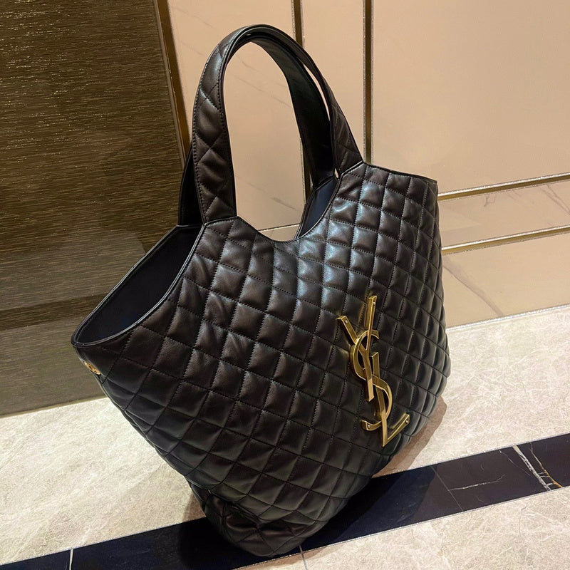 Amelia - YSL Bag - 3644