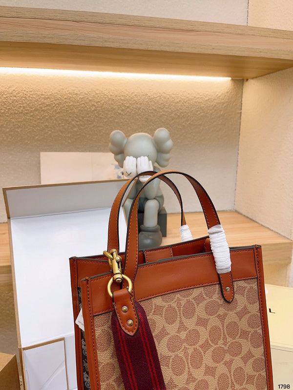 Amelia - CCH Bags - 011