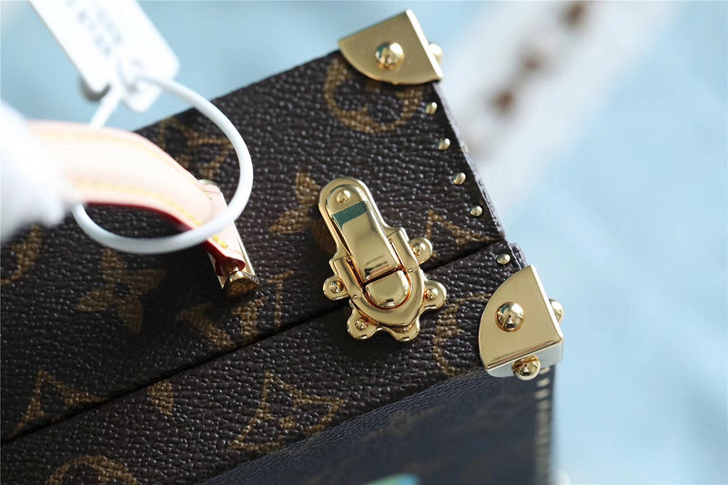 Fan Fashion Lu-Vi bags - 9486