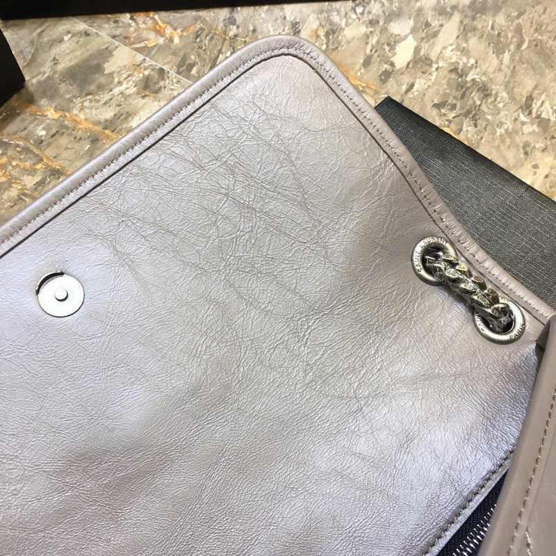 Amelia - YSL Bag - 2761