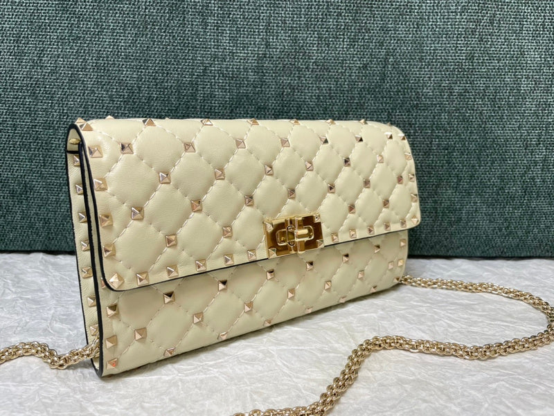 VAL LUXURY BAGS - FOR FASHION LOVERS  AFFORDABLE LUXURY BAGS- 596