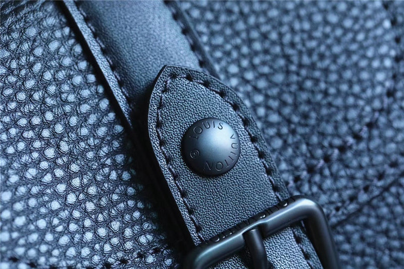Fan Fashion Lu-Vi bags - 9652