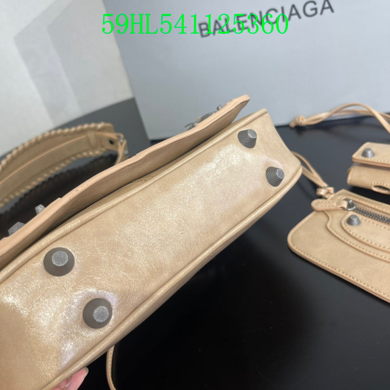 Amelia - BGA Bags - 1970