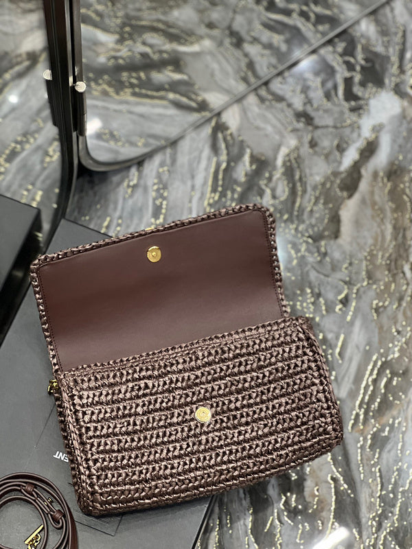 Amelia - YSL Bag - 1870