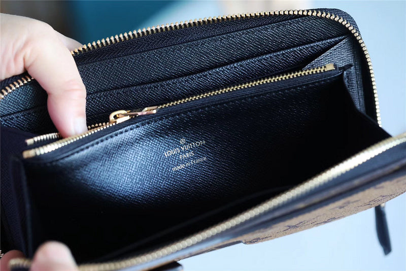 Fan Fashion Lu-Vi bags - 9300