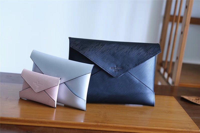 Fan Fashion Lu-Vi bags - 9081