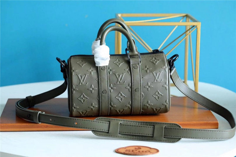 Fan Fashion Lu-Vi bags - 9437