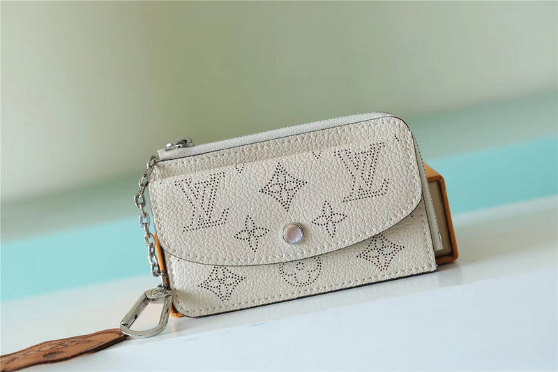 Fan Fashion Lu-Vi bags - 8714