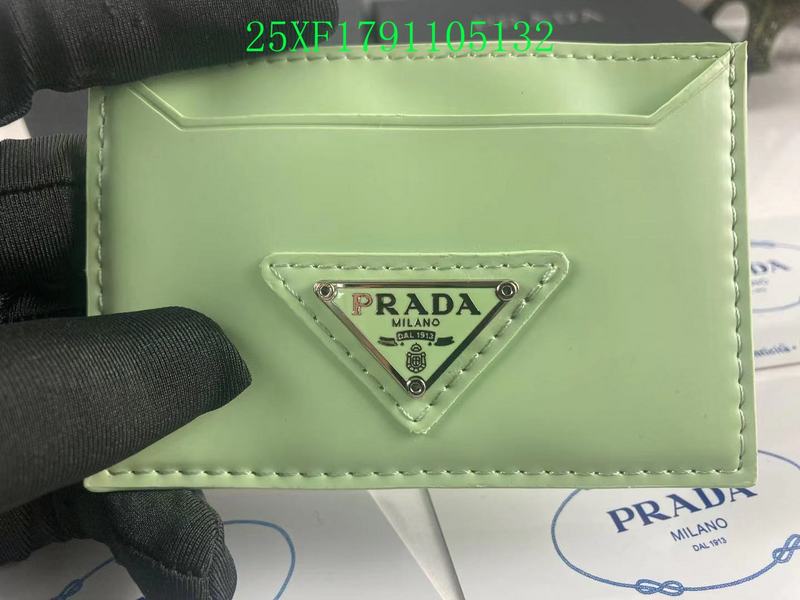 Amelia - PD Wallet - 217