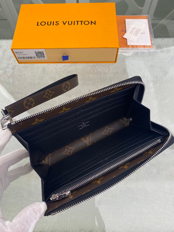 Fan Fashion Lu-Vi bags - 17414