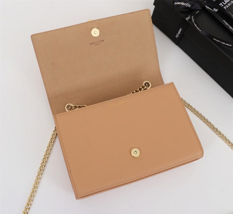 Amelia - YSL Bag - 2584