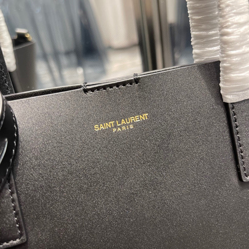 Amelia - YSL Bag - 3952