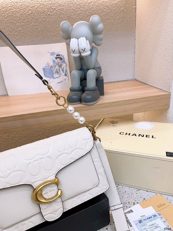 Amelia - CCH Bags - 017