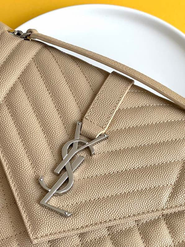 Amelia - YSL Bag - 3706