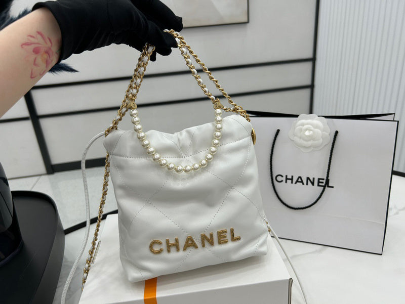Wellow Bags - Chanel - Bags  - 149
