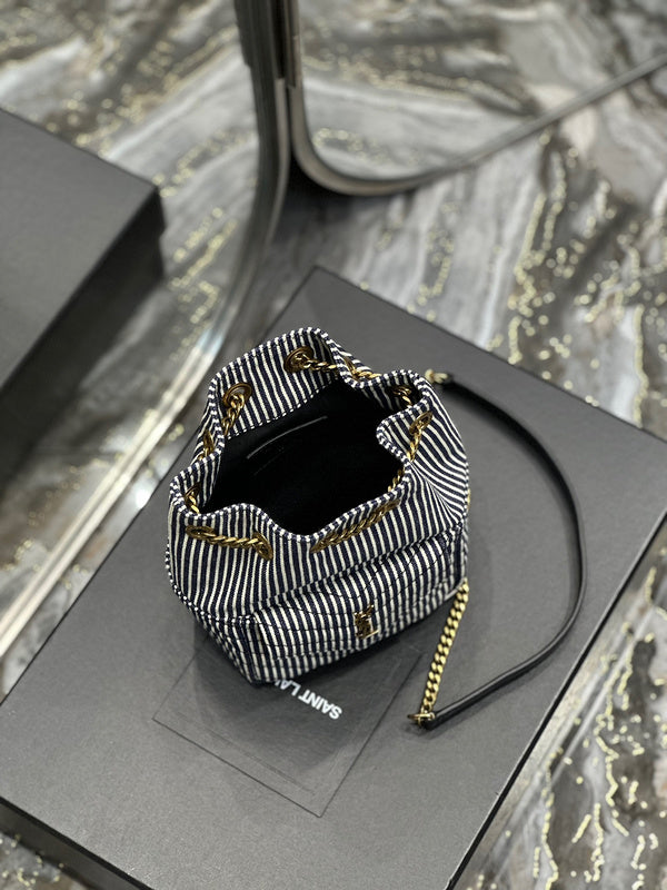 Amelia - YSL Bag - 3959