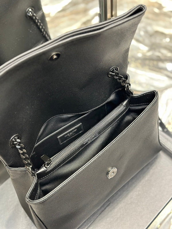 Amelia - YSL Bag - 2509