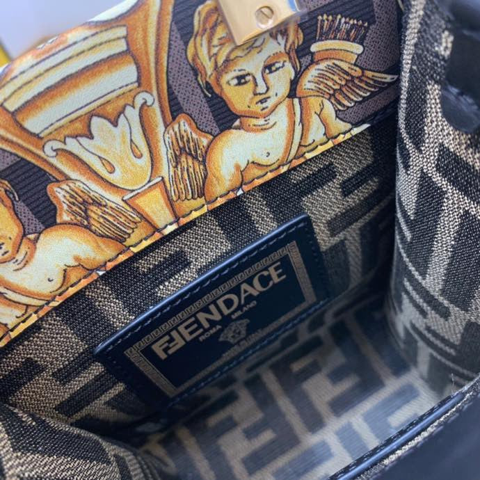 Amelia's Bag Gallery - VAR Bags - 182