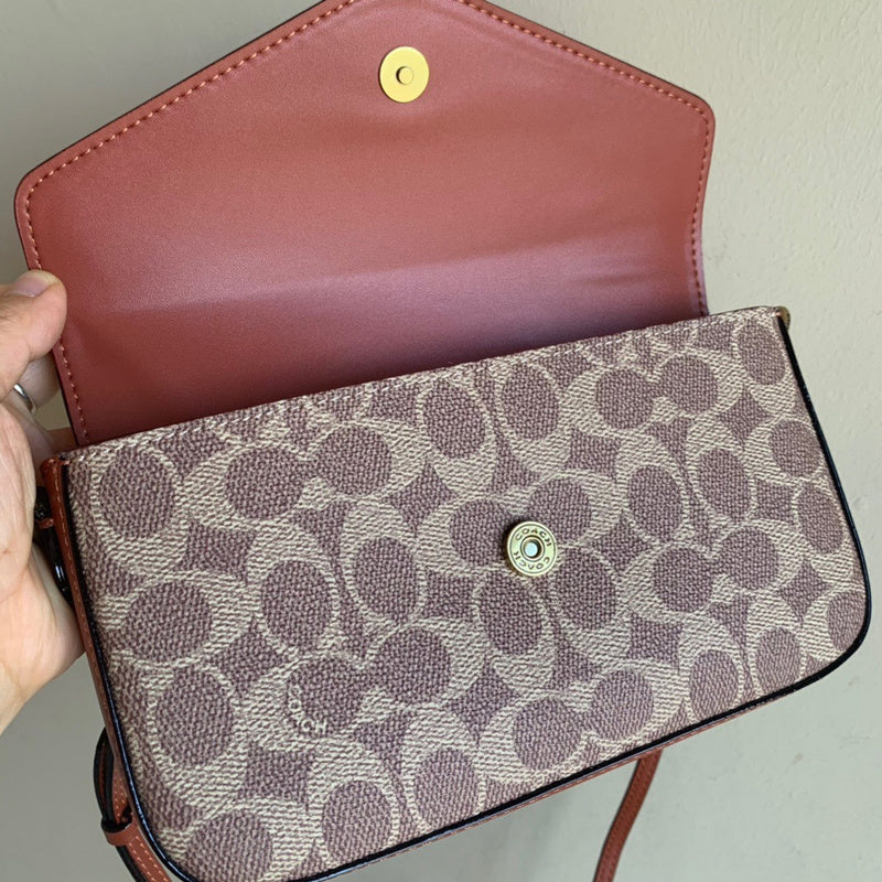 Amelia- CAH Bags - 640
