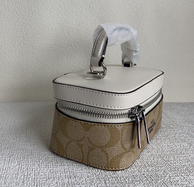 Amelia-i CAH Bags - 077