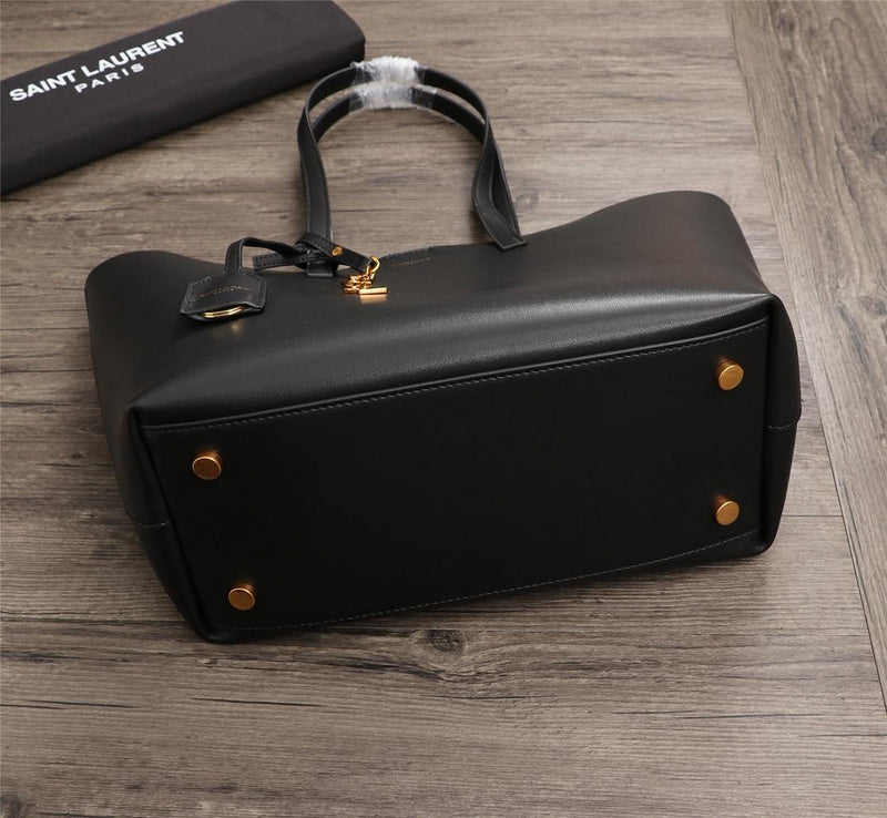 Amelia - YSL Bag - 2831