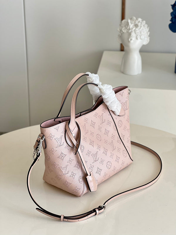 Fan Fashion Lu-Vi bags - 17209