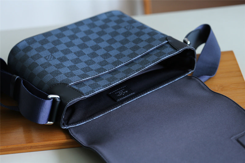 Fan Fashion Lu-Vi bags - 10412