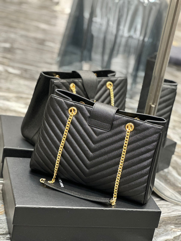 Amelia - YSL Bag - 3993