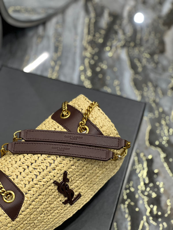 Amelia - YSL Bag - 3960