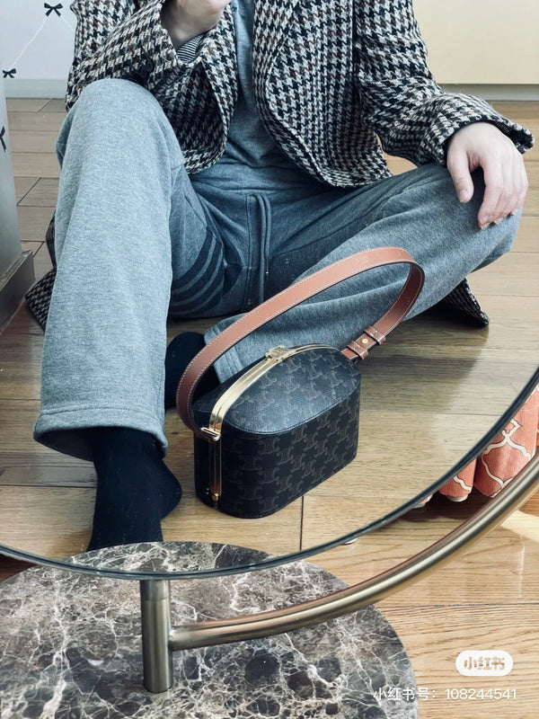 C-LINE LUXURY WOMEN BAGS - 104