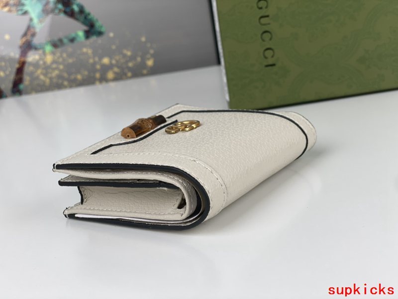 Amelia- Mix Wallets - 526