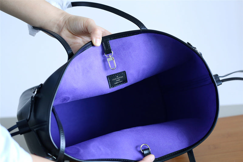 Fan Fashion Lu-Vi bags - 8097