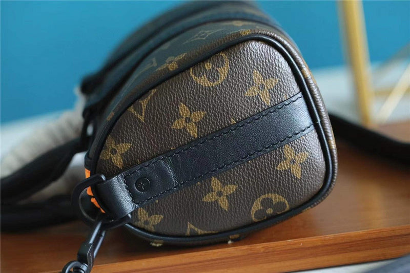 Fan Fashion Lu-Vi bags - 11279