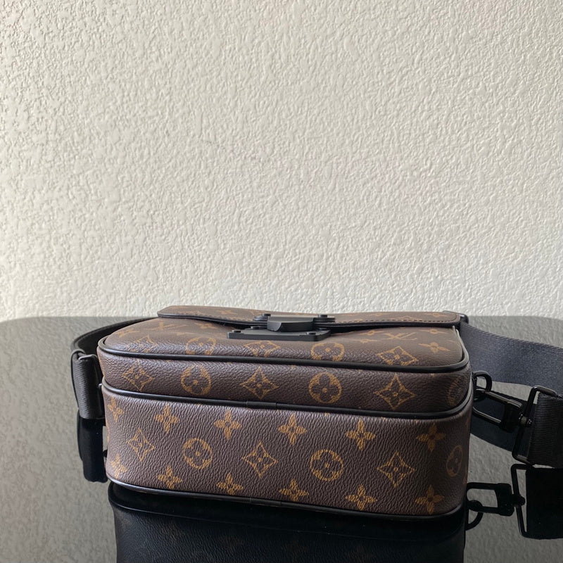 Fan Fashion Lu-Vi bags - 17376