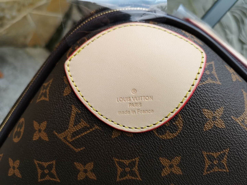 Fan Fashion Lu-Vi bags - 11385