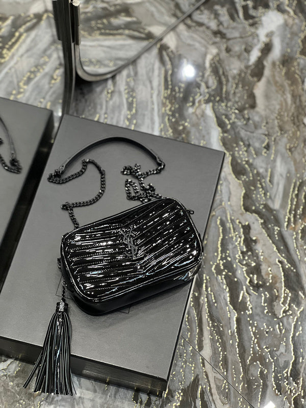 Amelia - YSL Bag - 1874