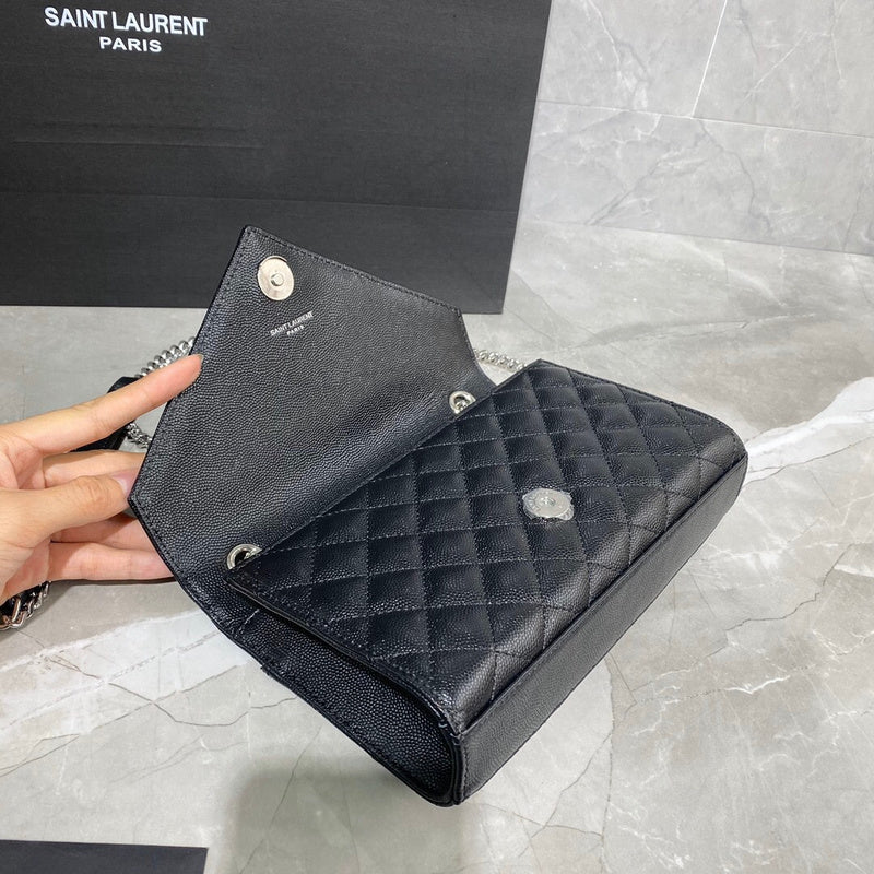 Amelia - YSL Bag - 4054