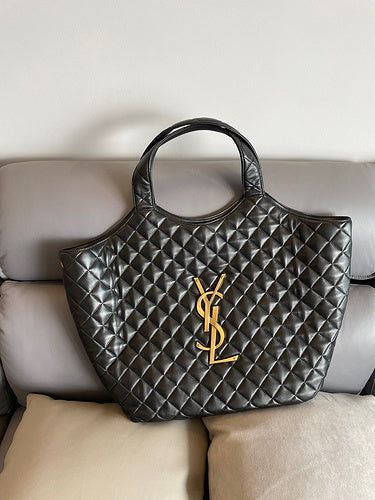 Amelia - YSL Bag - 3758