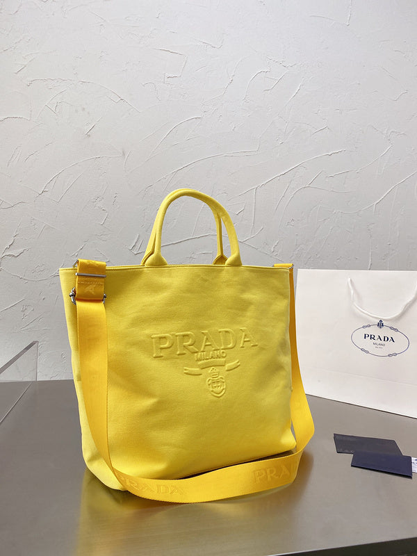 Barnes-Bags - Prada Bags - 812