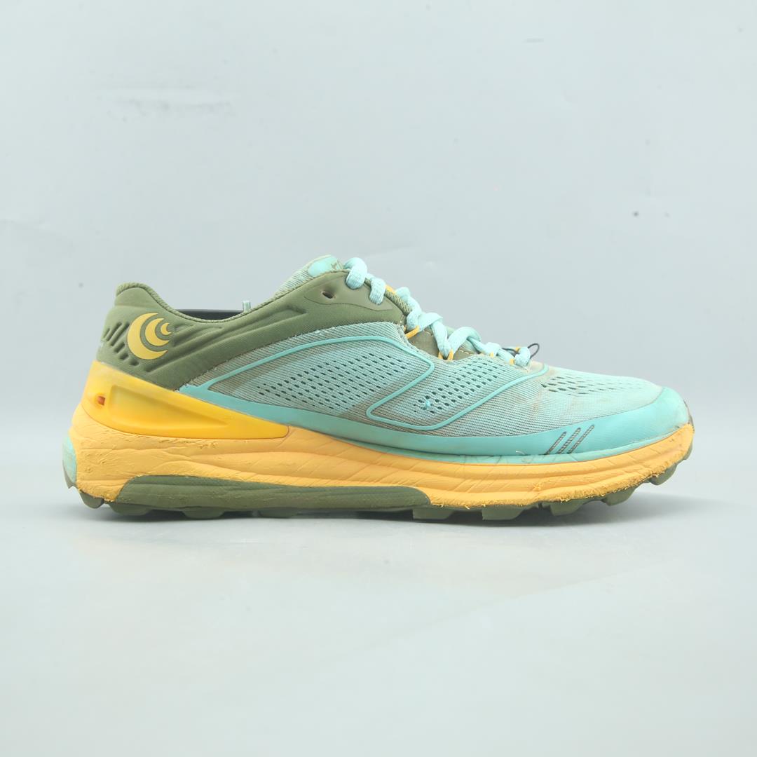 TOPO ATHLETIC  ULTRAVENTURE 2