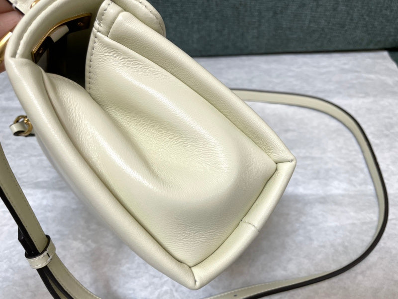 VAL LUXURY BAGS - FOR FASHION LOVERS  AFFORDABLE LUXURY BAGS- 935