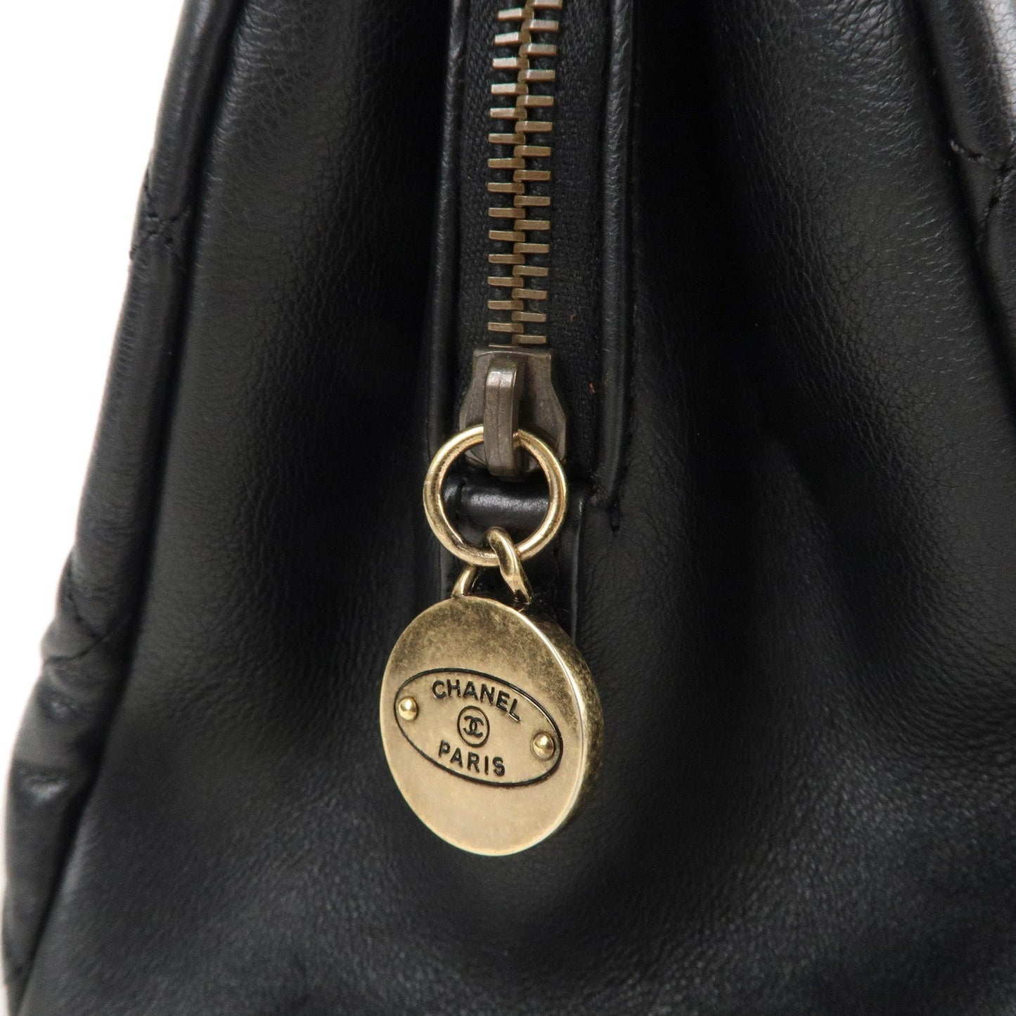 CHANEL Matelasse Lamb Skin Chain Shoulder Bag Black   Gold