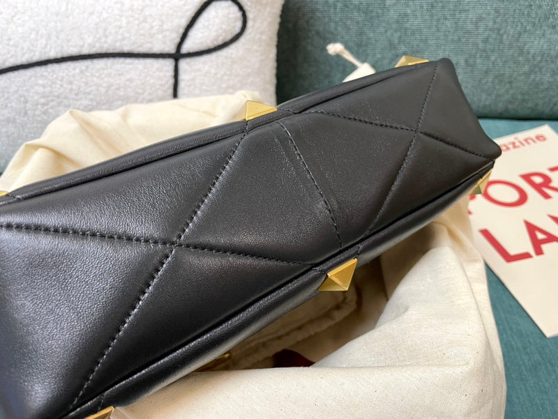 Amelia's Bag Gallery - VEL Bags - 1444