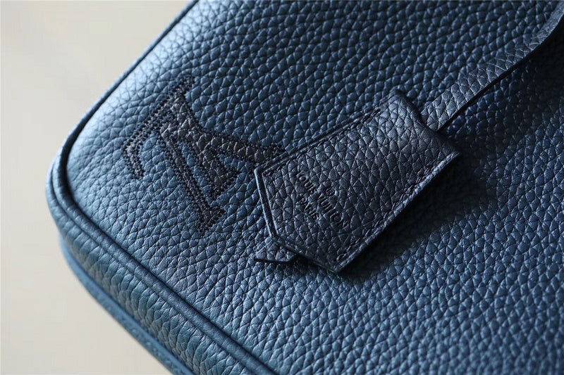 Fan Fashion Lu-Vi bags - 9837